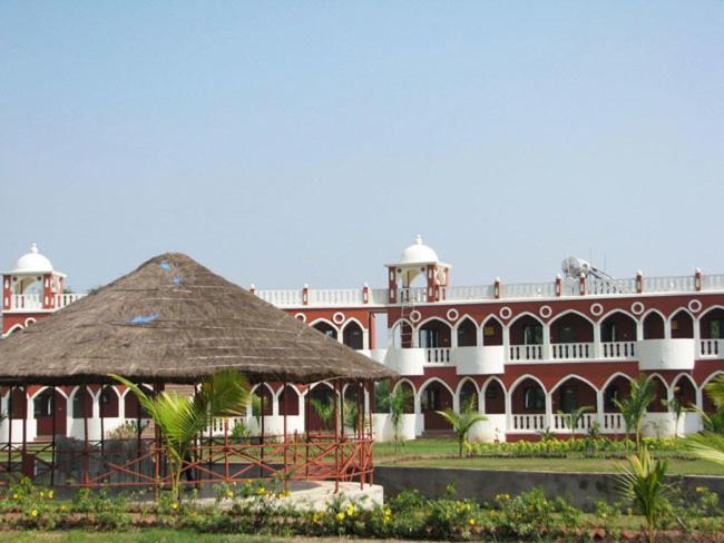 Aum Health Resort Vadodara Exterior photo